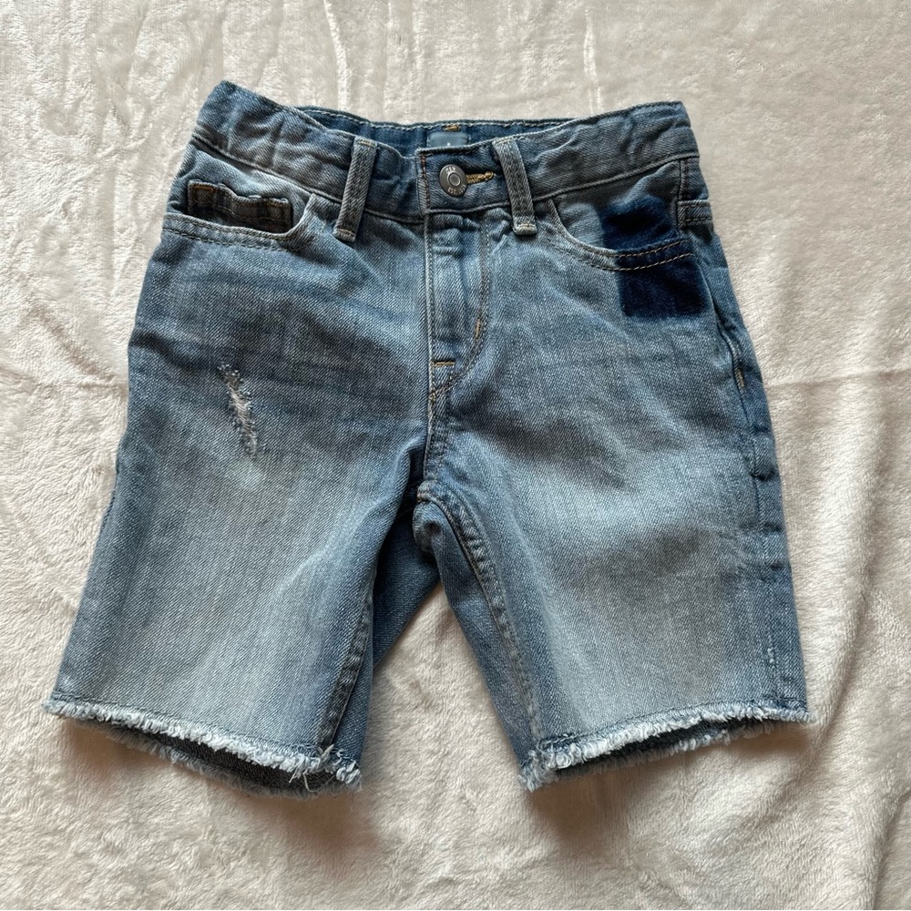 3/20$ GAP Toddler Blue Denim Shorts with Frayed Hem size 3 years